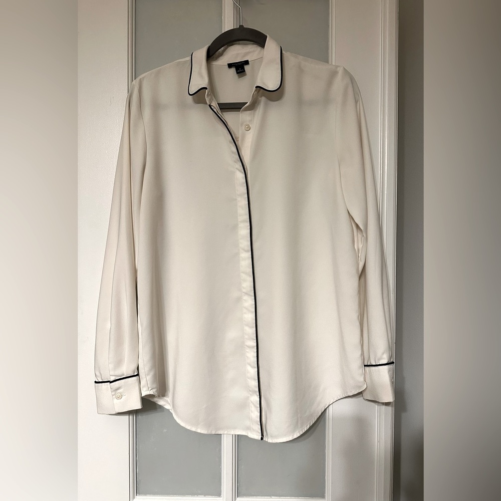 Ann Taylor Factory white button down (Size M)